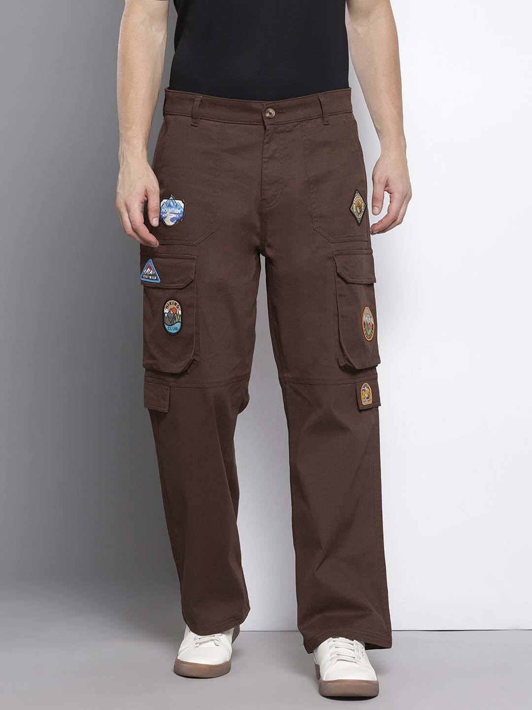 

The Indian Garage Co Men Applique Relaxed Cargos, Brown