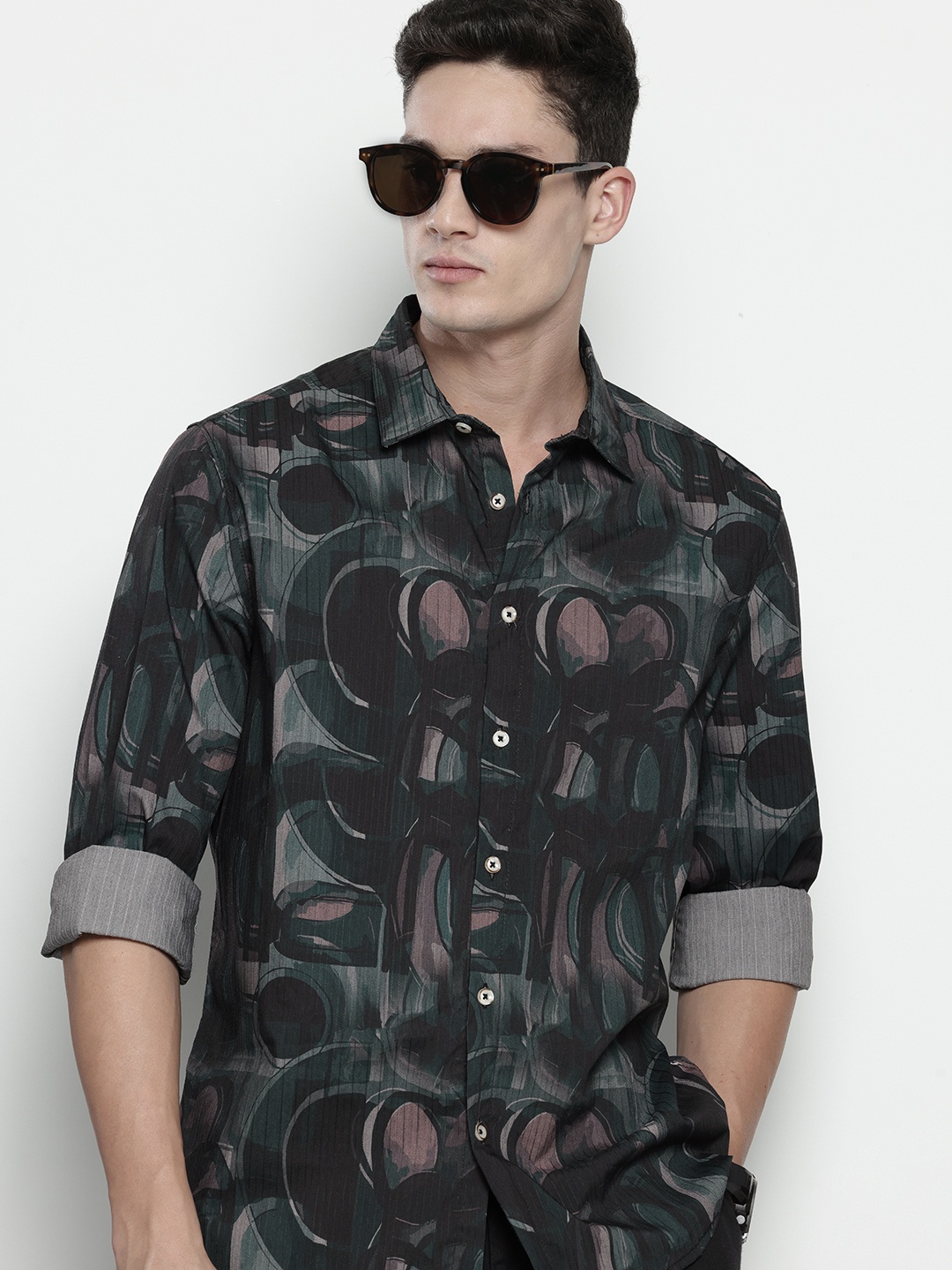 

The Indian Garage Co Slim Fit Abstract Printed Textured Casual Shirt, Green