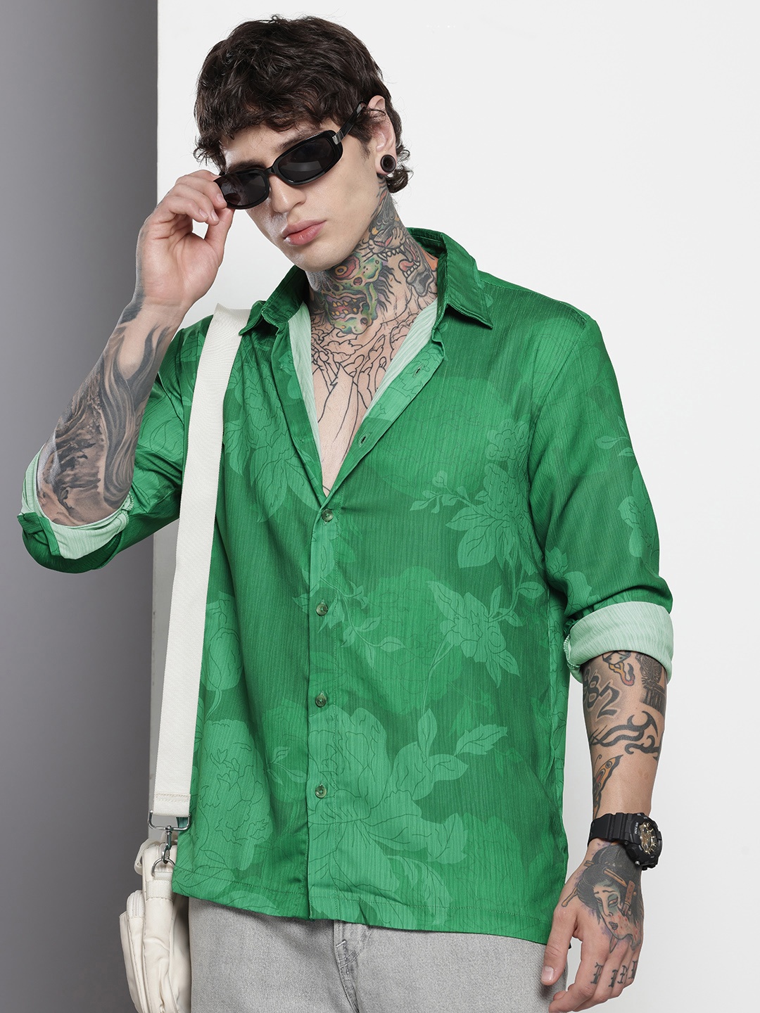 

The Indian Garage Co Floral Printed Relaxed Fit Casual Shirt, Green
