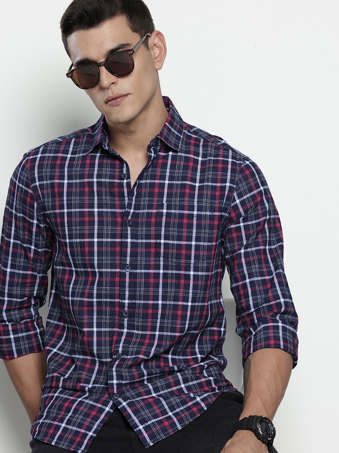 

The Indian Garage Co Slim Fit Checked Pure Cotton Casual Shirt, Navy blue