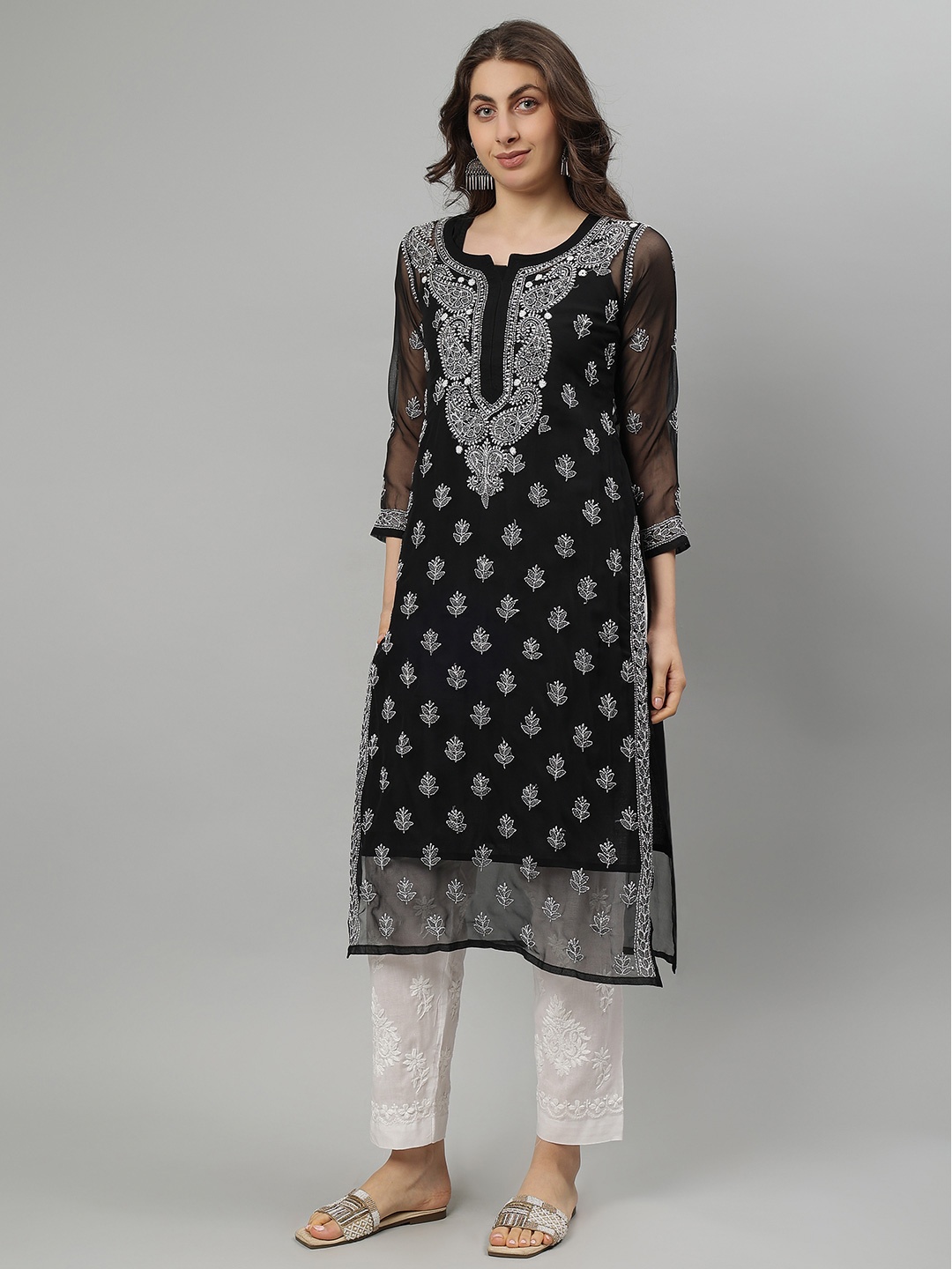 

Seva Chikan Ethnic Motifs Chikankari Notch Neck Georgette Straight Kurta, Black