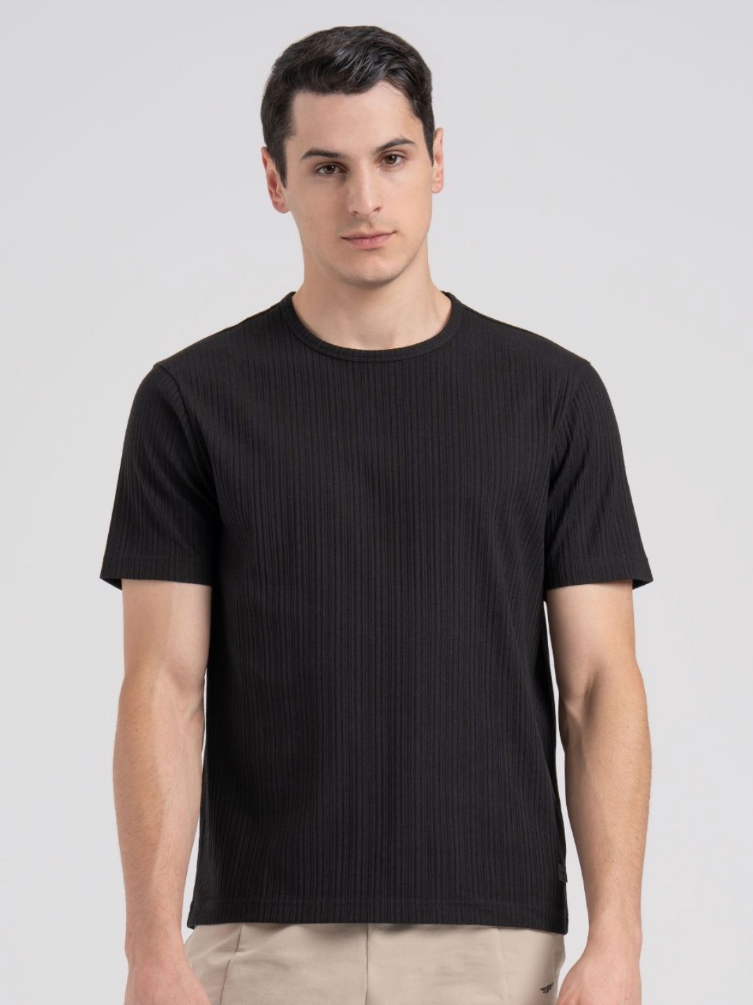 

Red Tape Men T-shirt, Black