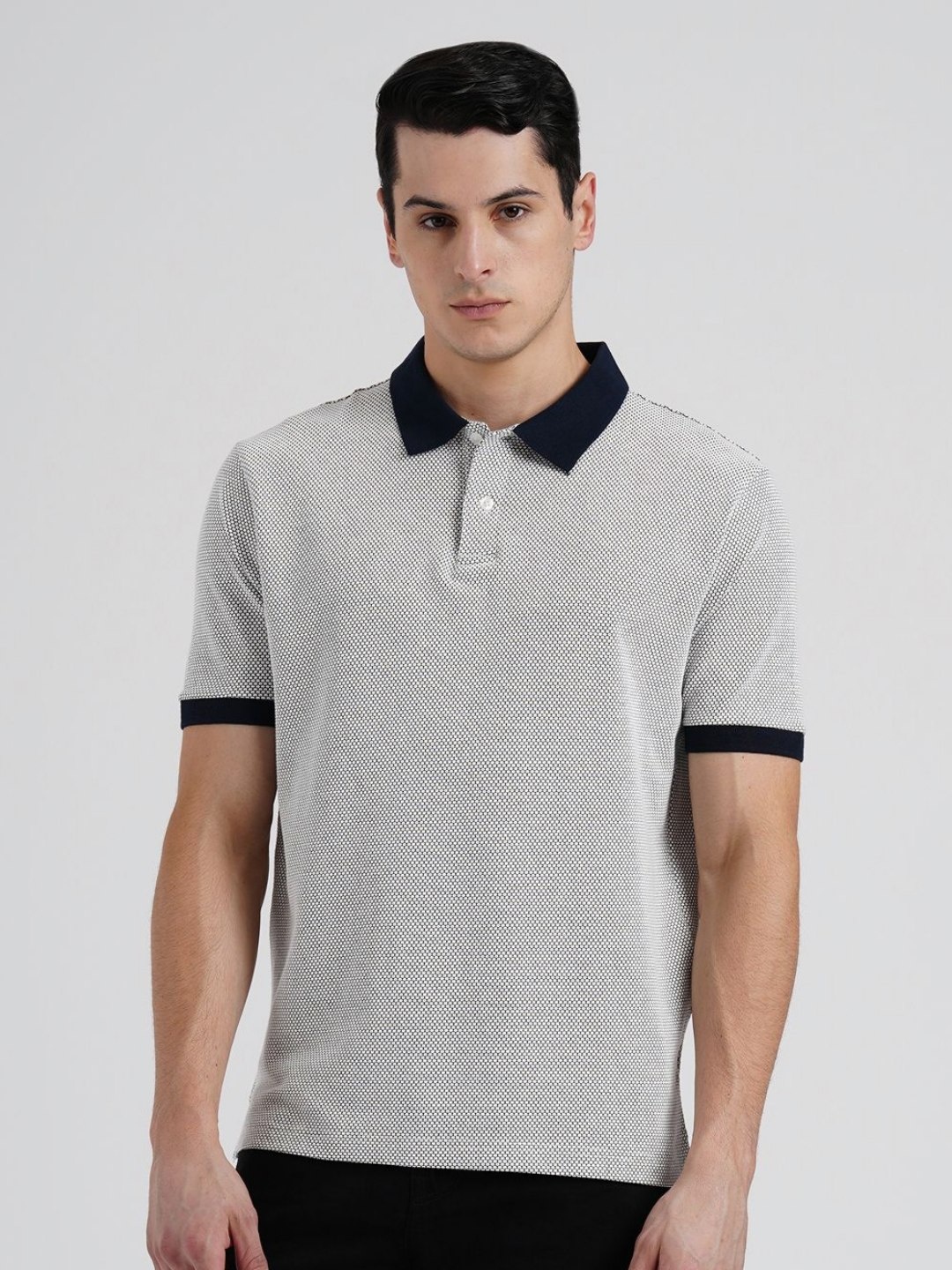

Red Tape Men Polo Collar T-shirt, Navy blue