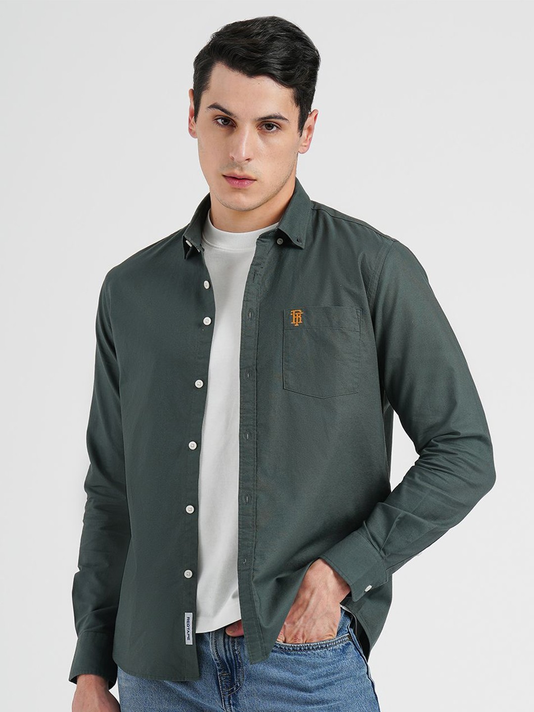 

Red Tape Men Relaxed Opaque Casual Shirt, Green