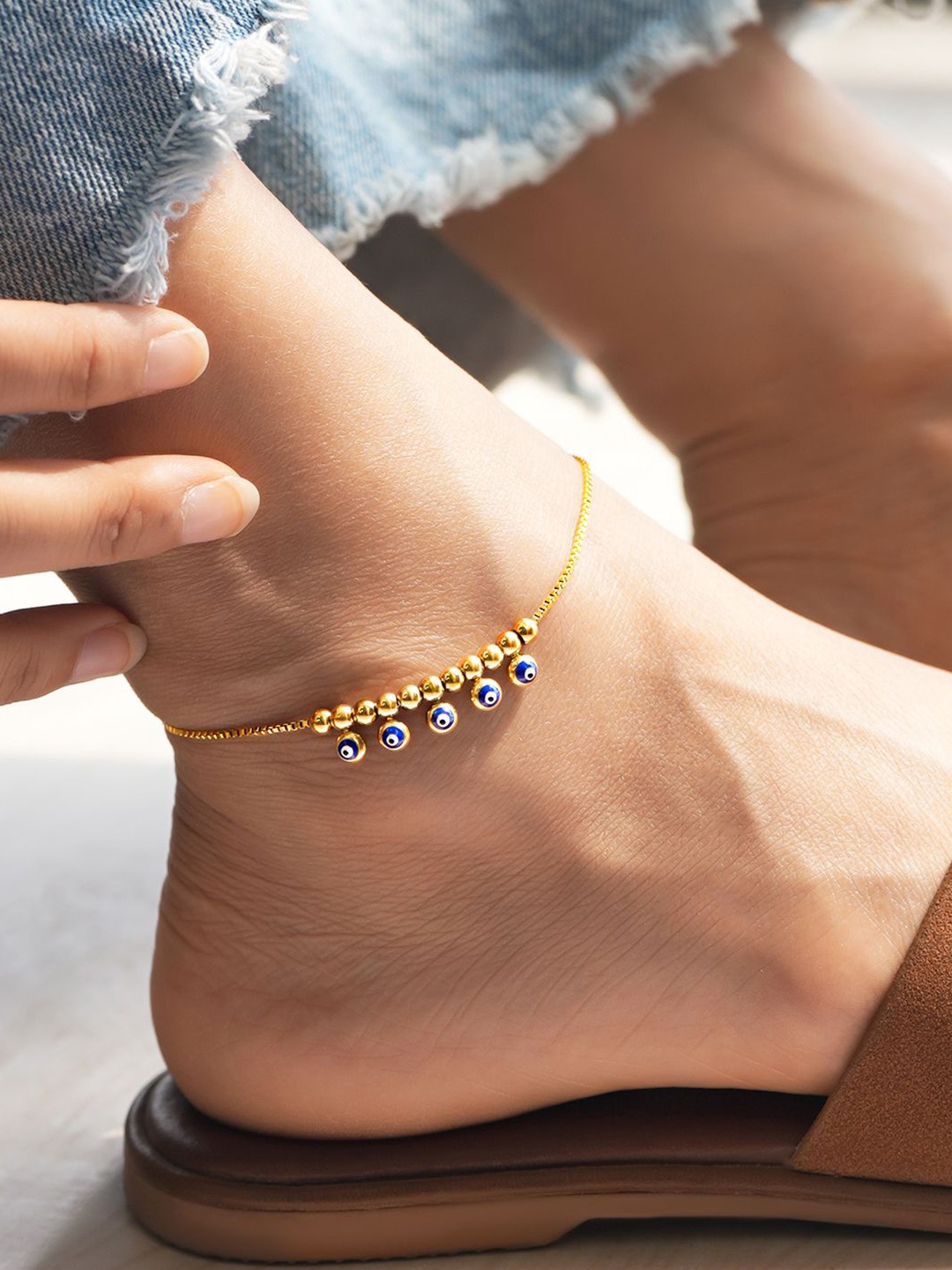 

Rubans Women 18K Gold-Plated Stainless Steel Tarnish-Free Waterproof Evil Eye Anklet