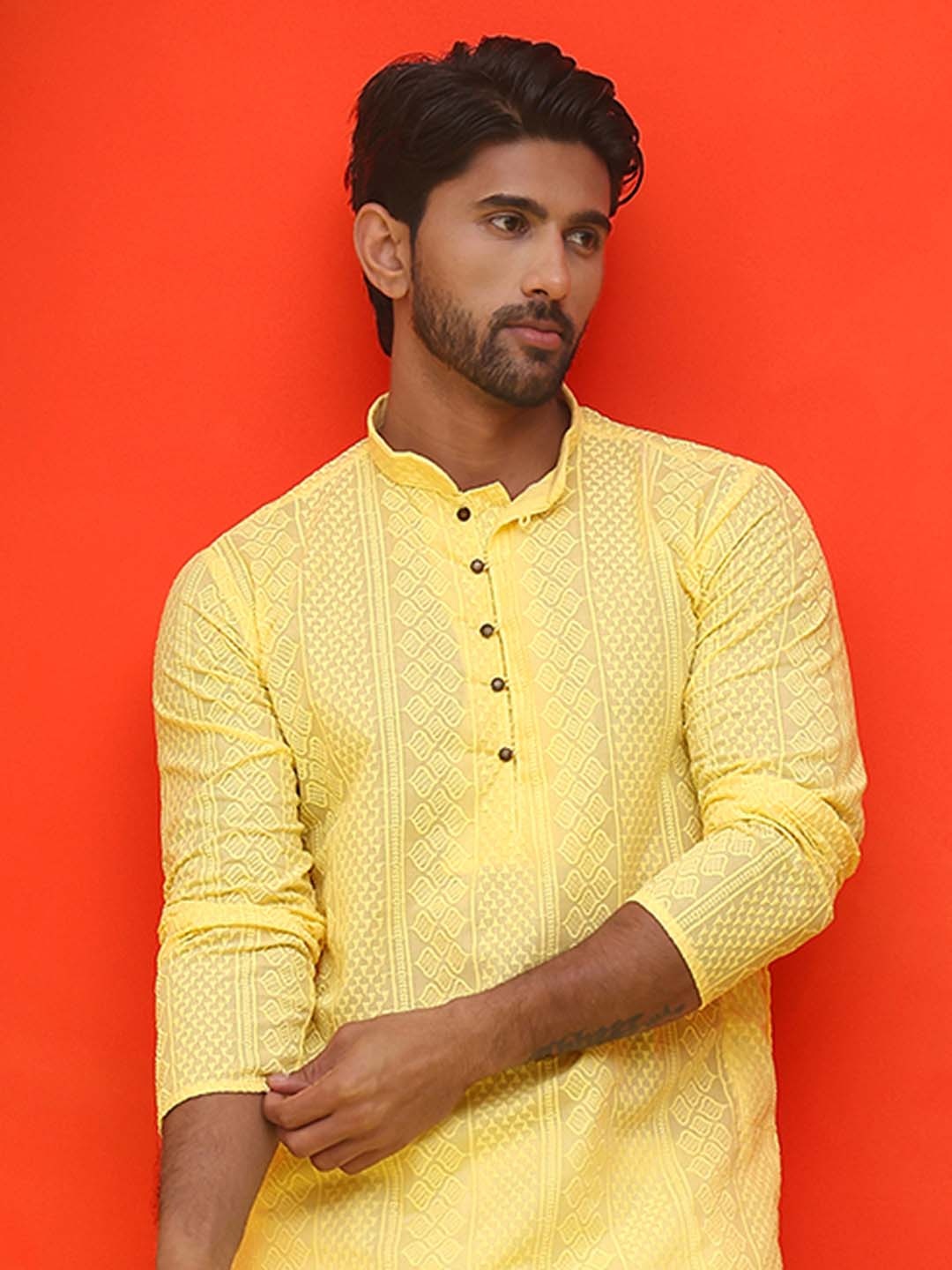 

Jompers Men Embroidered Regular Chikankari Pure Cotton Kurta with Churidar, Yellow