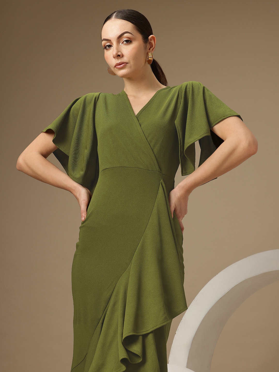 

Chemistry Ruffle Bodycon Midi Dress, Green