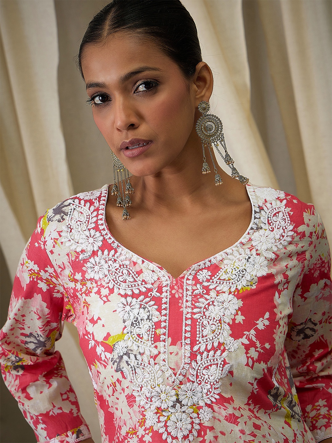 

Anouk Floral Embroidered Pure Cotton Kurti, Pink