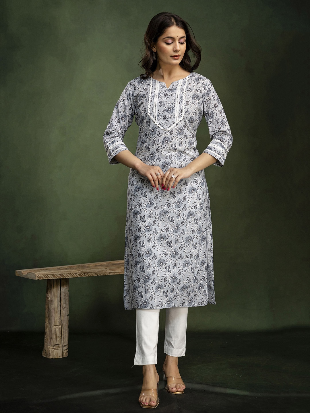 

mokshi Floral Printed Kurta, Grey