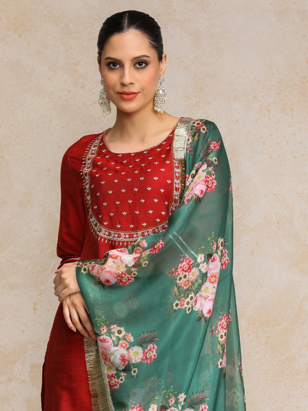 

Varanga Women Embroidered Regular Kurta with Trousers & With Dupatta, Maroon