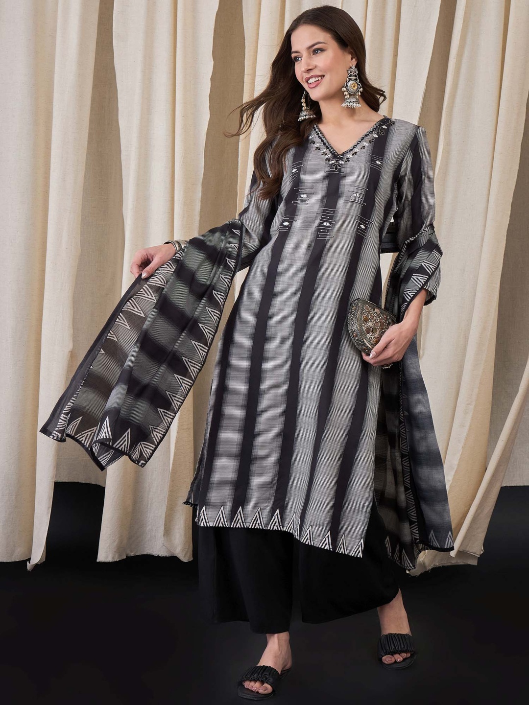

Anouk Women Embroidered Regular Mirror Work Kurta with Trousers & With Dupatta, Black