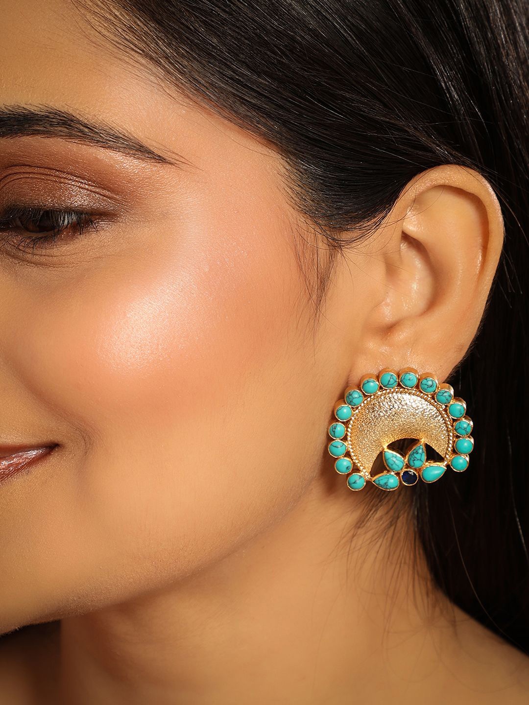 

Yinara 22K Gold Plated Turquoise Studded Contemporary Shaped Studs