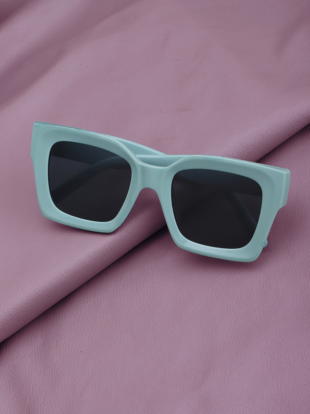 

Carlton London Women Oversized Sunglasses with UV Protected Lens, Sea green