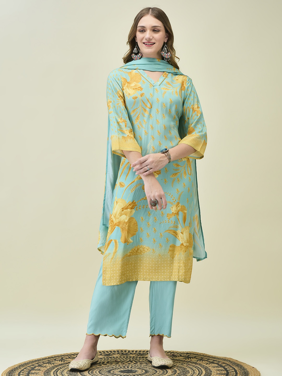 Shree Women Floral Printed Regular Liva Kurta with Trousers & With Dupatta, Blue