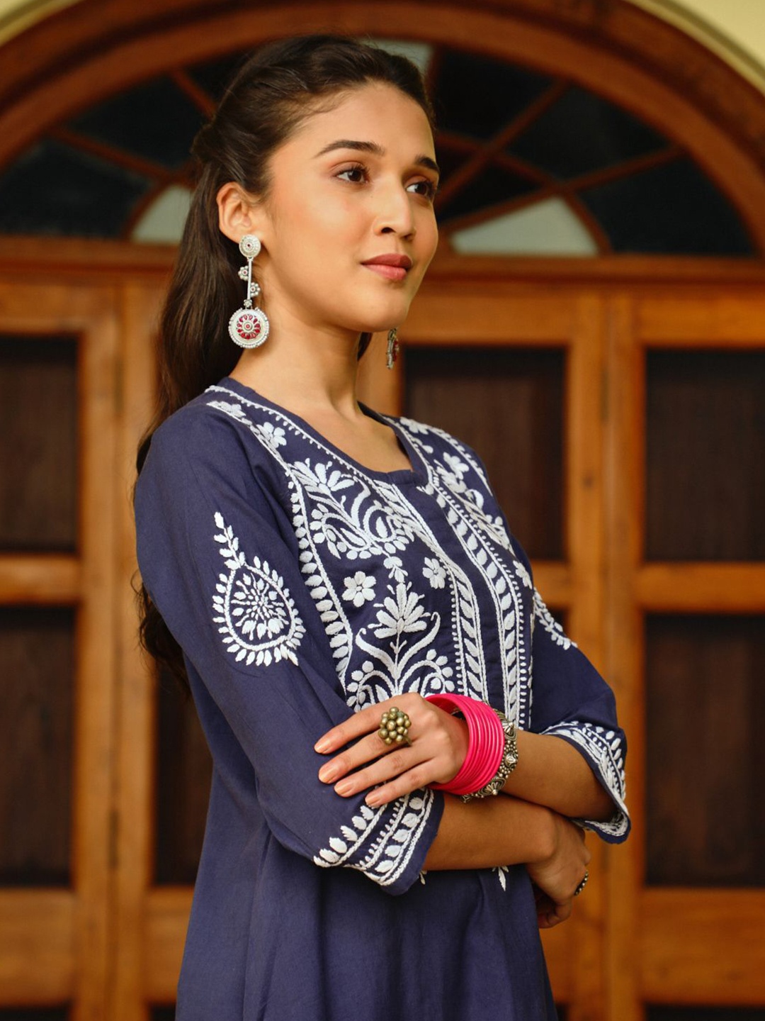 

House of Chikankari Women Navy Blue Chikankari Straight Cotton Kurta Set