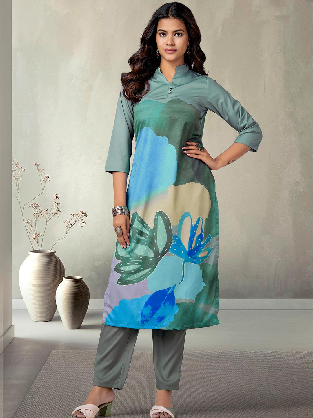 

Anouk Rustic Women Floral Printed Regular Kurta with Trousers, Multi