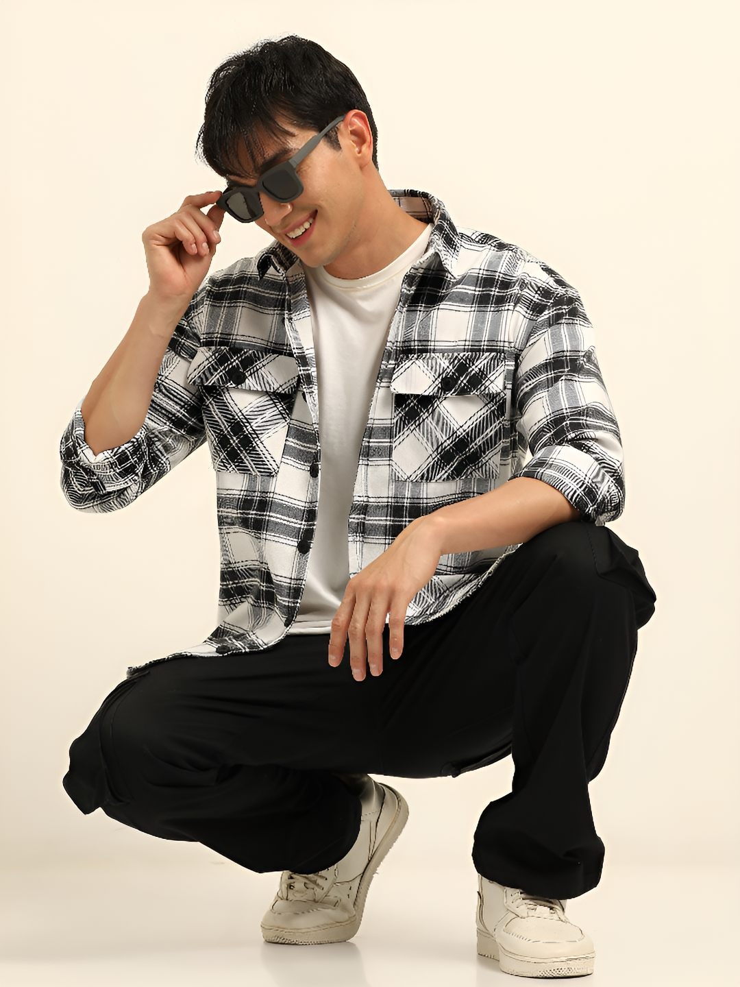 

Bushirt Checked Oversized Fit Pure Cotton Casual Shacket, Black