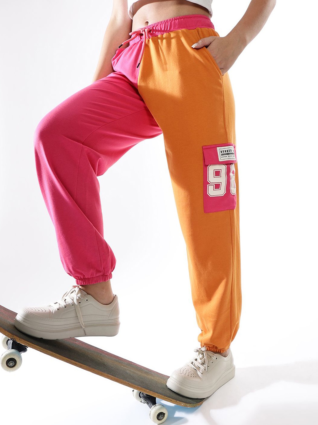 

Hubberholme Women Printed Colourblocked Cotton Relaxed-Fit Cargo Track Pants, Pink