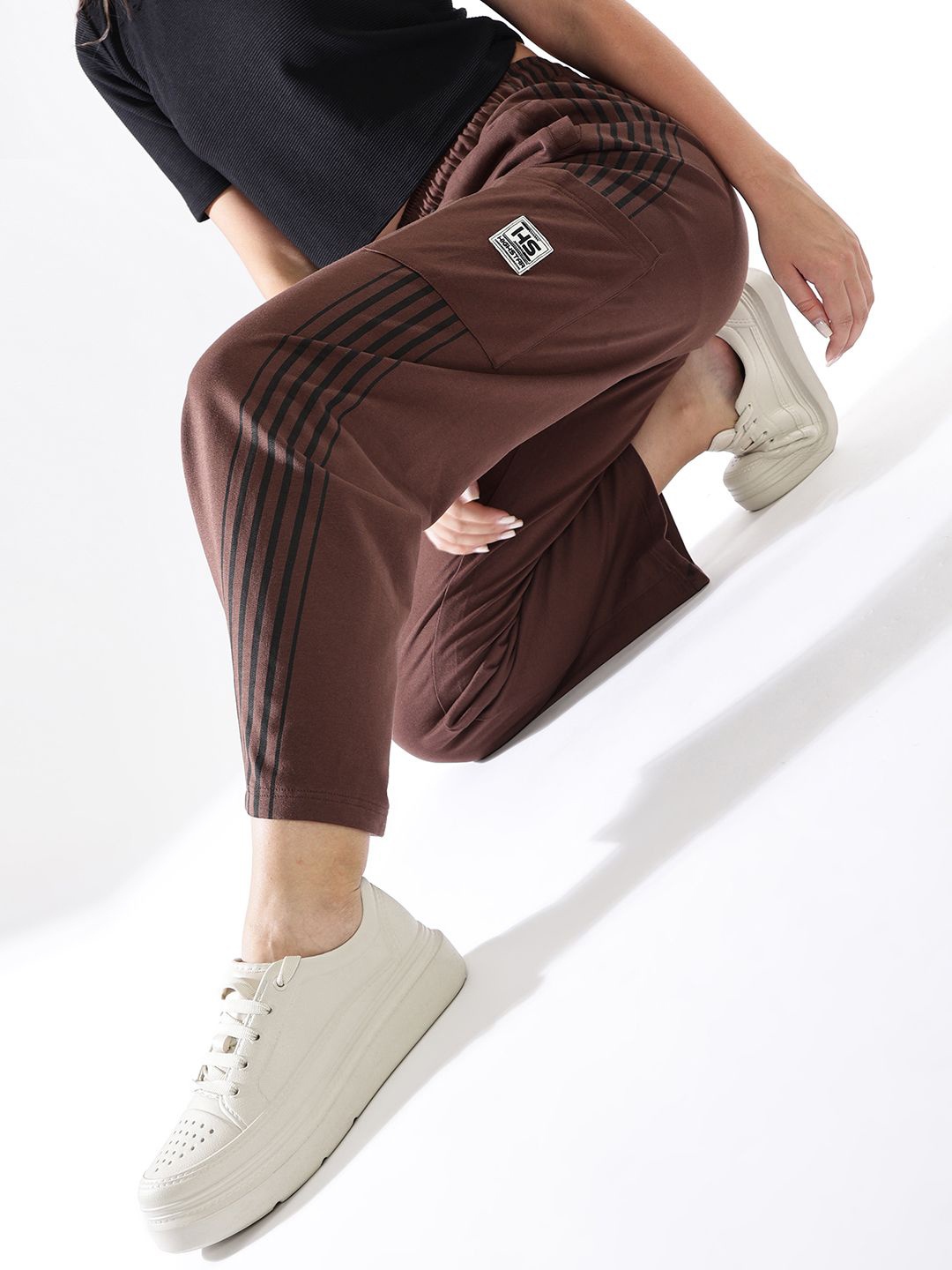 

High Star Pure Cotton High Rise Wide Leg With Pockets Track pants, Brown
