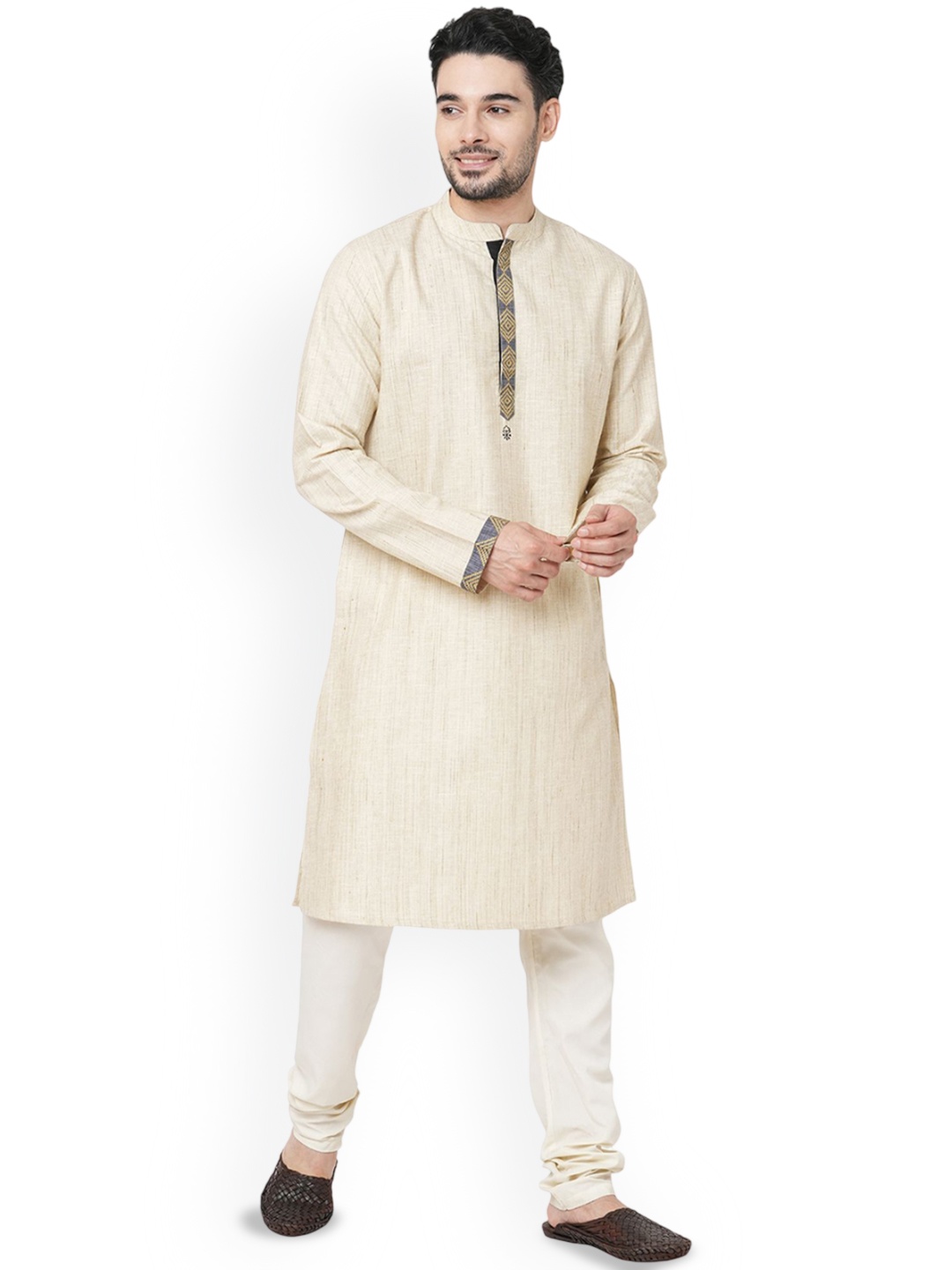 

Arch element Men Thread Work Kurta, Beige