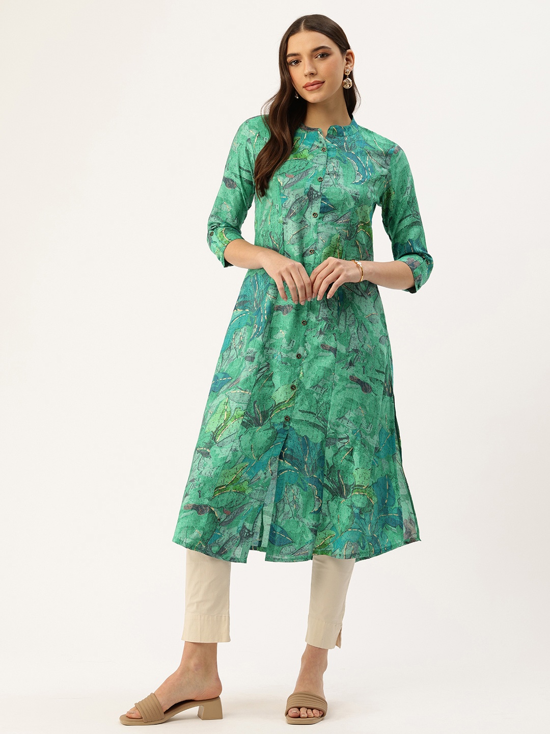 

AMUKTI Floral Printed Mandarin Collar Kurta, Green