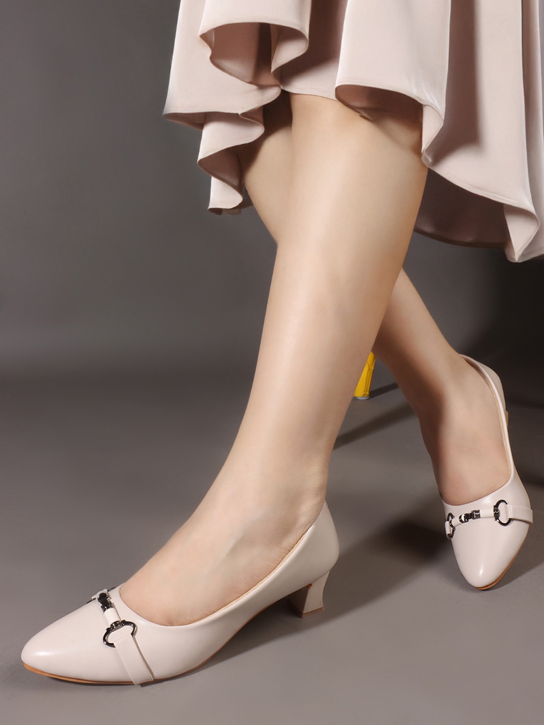 

Lavie Colourblocked Block Sandals, Cream