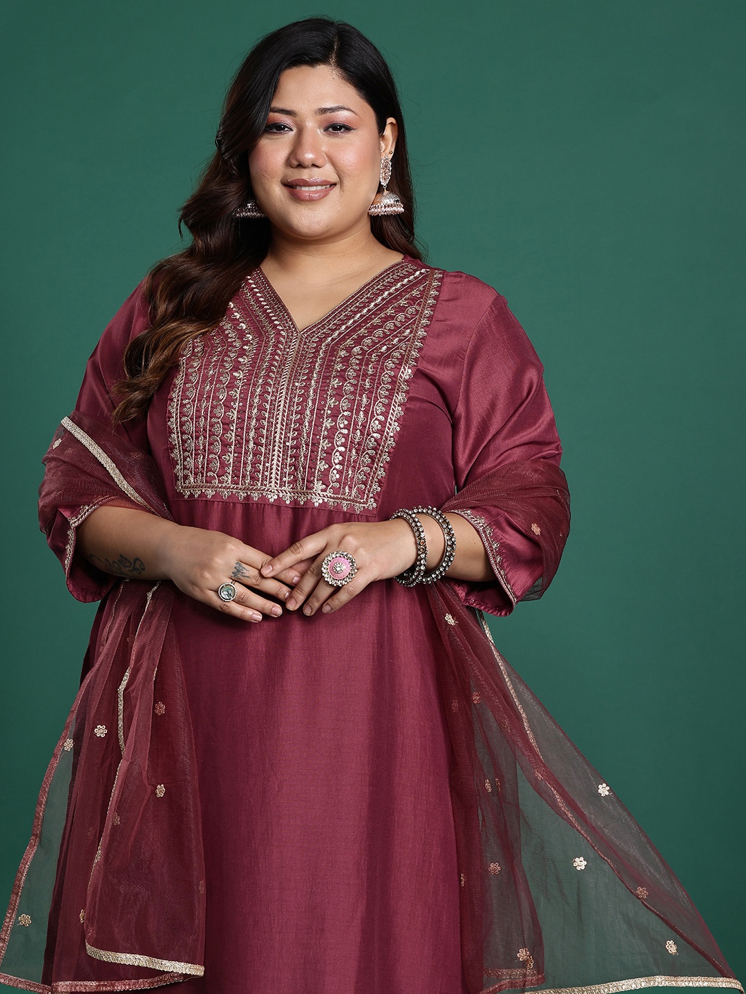 

Indo Era Plus Size Ethnic Motifs Embroidered Sequinned Kurta With Trousers & Dupatta, Burgundy