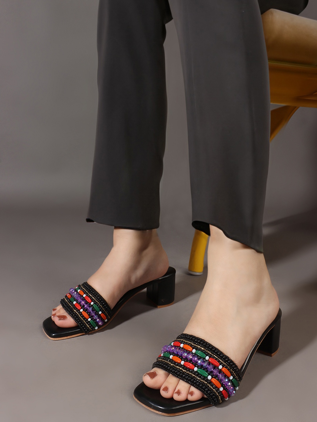 

Anouk Colourblocked PU Block Sandals, Black