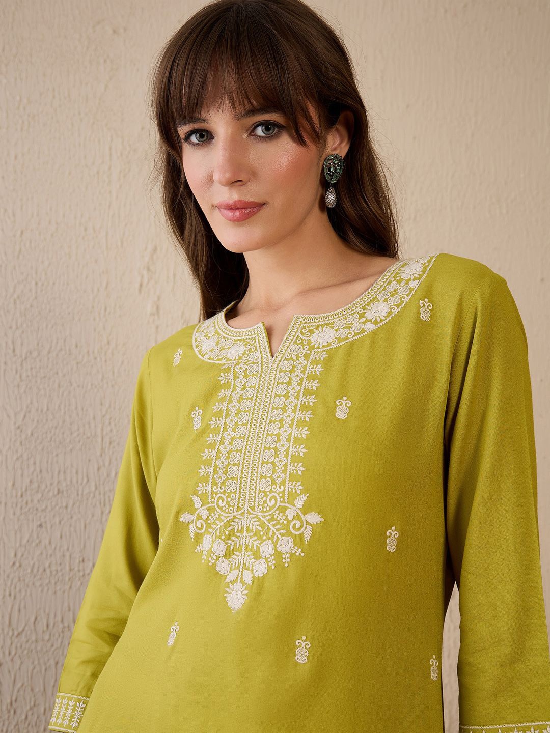 

Indo Era Women Ethnic Motifs Embroidered Thread Work Kurta, Green