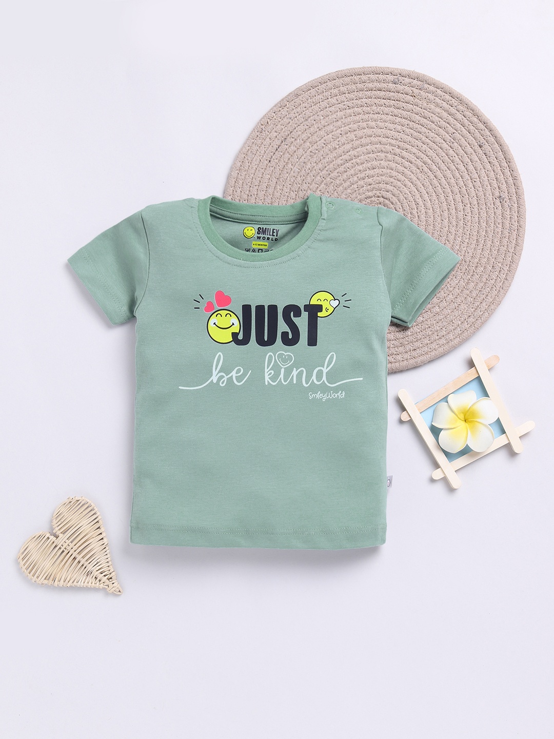 

YK X Tinyo Girls Pure Cotton Typography T-shirt, Green