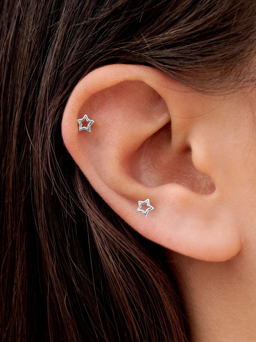 

Goldnera Star Shaped Studs Earrings, Silver