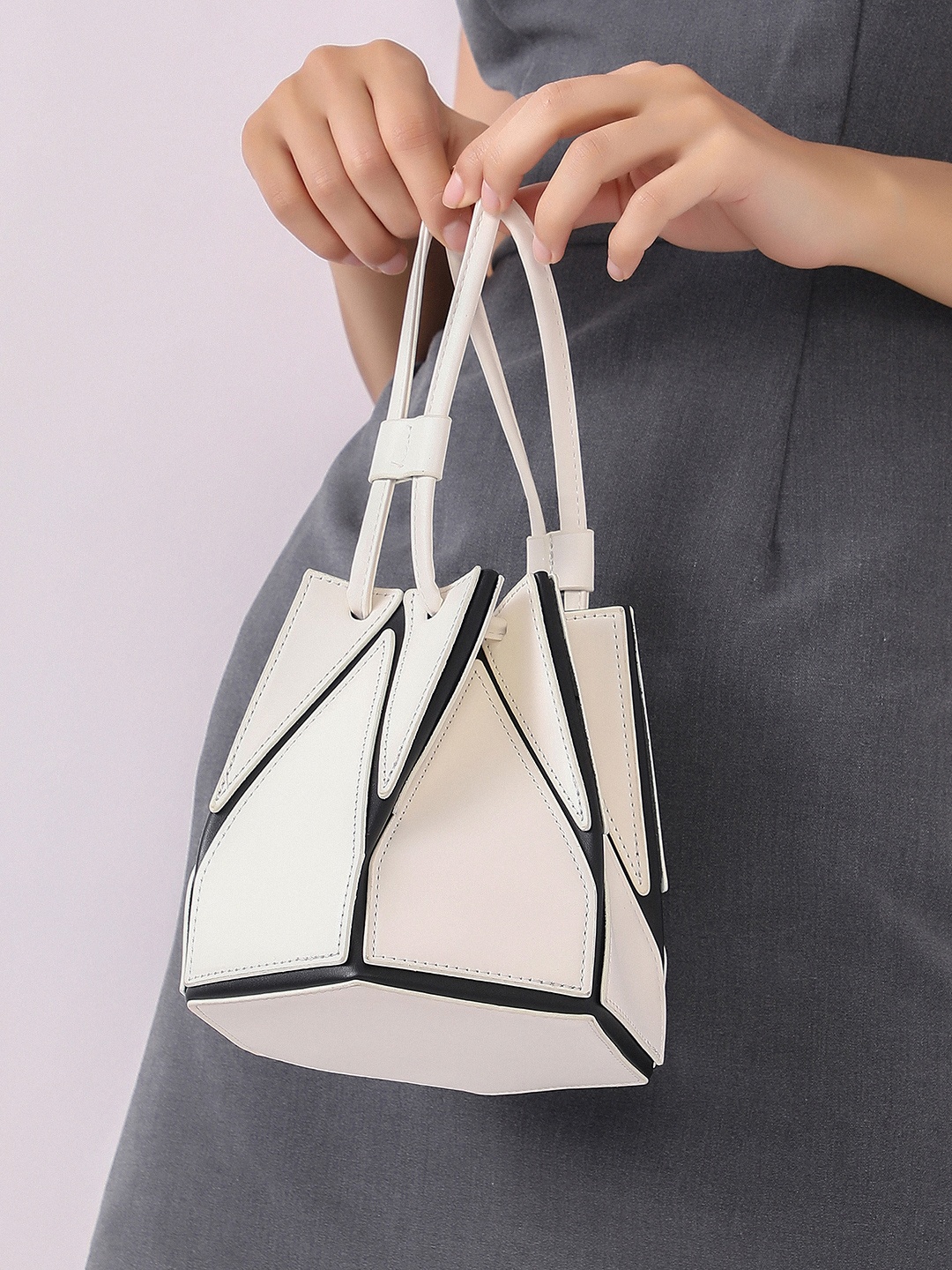 

HAUTE SAUCE by Campus Sutra Colourblocked Leather Shopper Shoulder Bag with Bow Detail, White