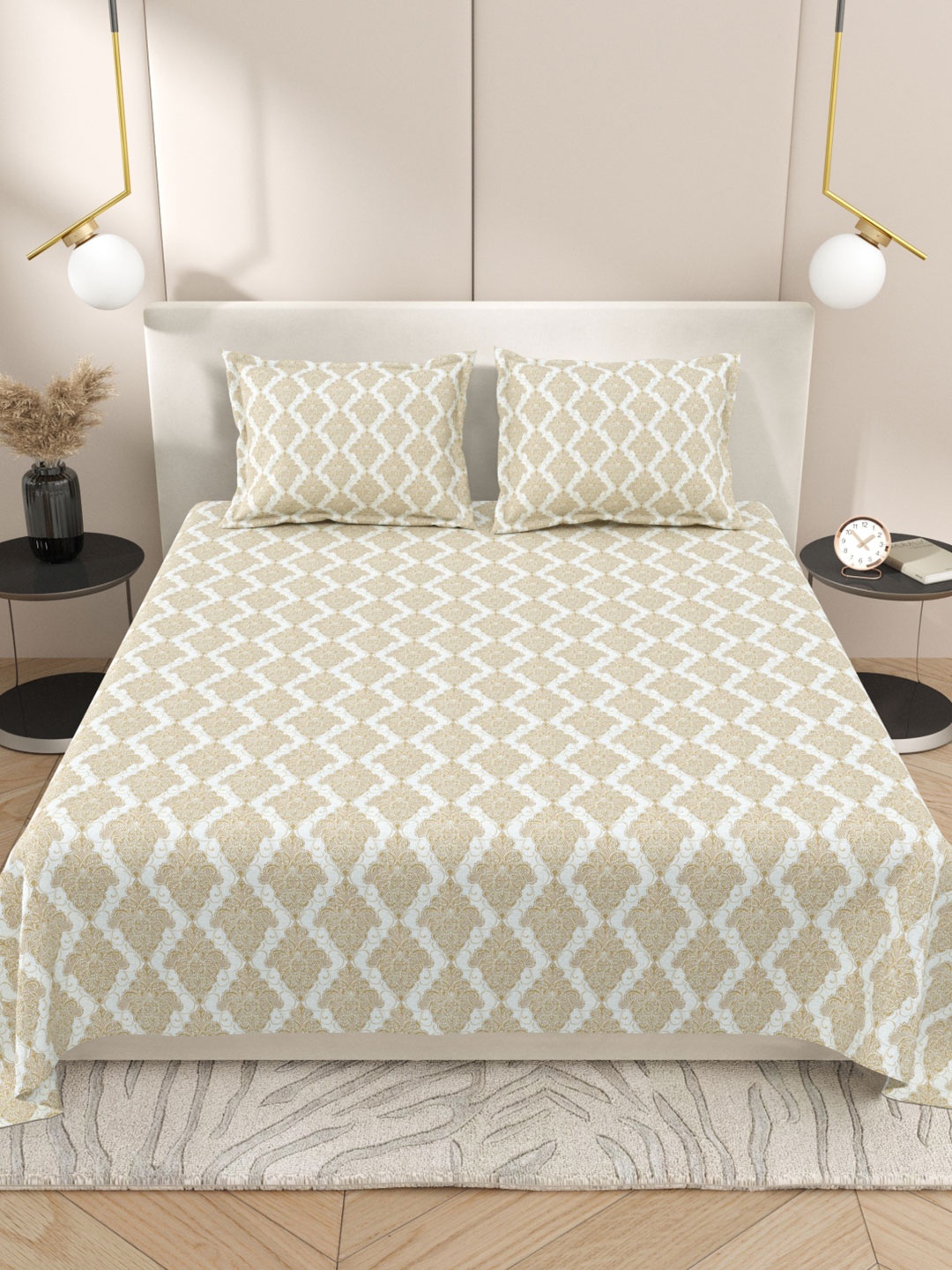 

Myntra Elegant Homes Brown & White Ethnic Motifs 220 TC King Bedsheet with 2 Pillow Covers