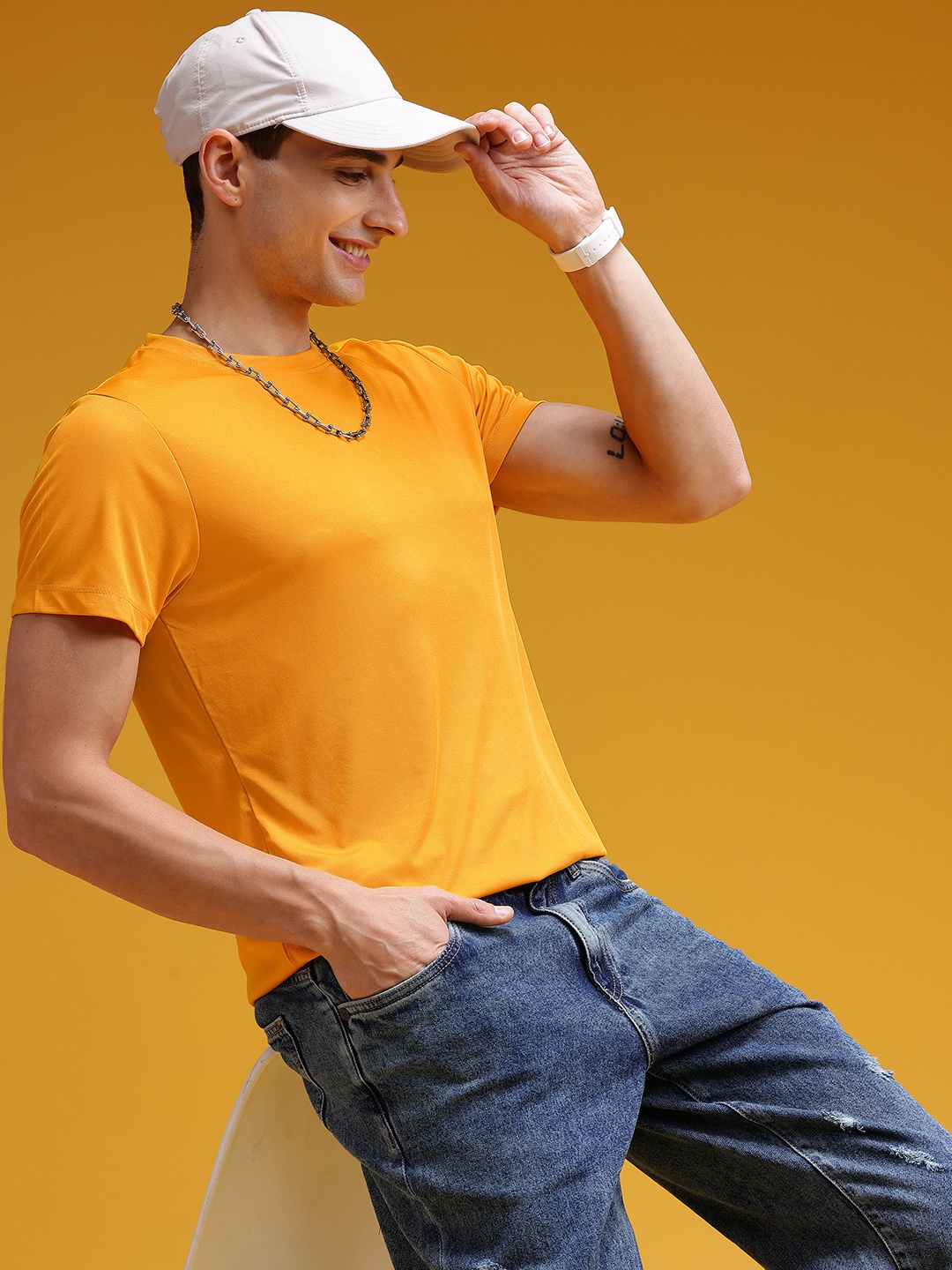 

HERE&NOW Men T-shirt, Mustard