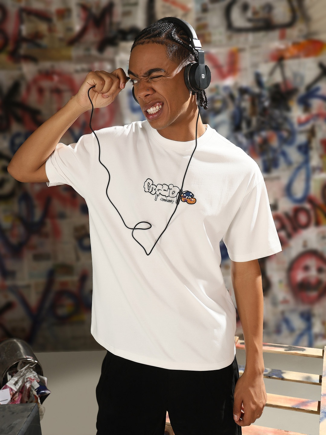 

SHOWOFF Men Printed T-shirt, White