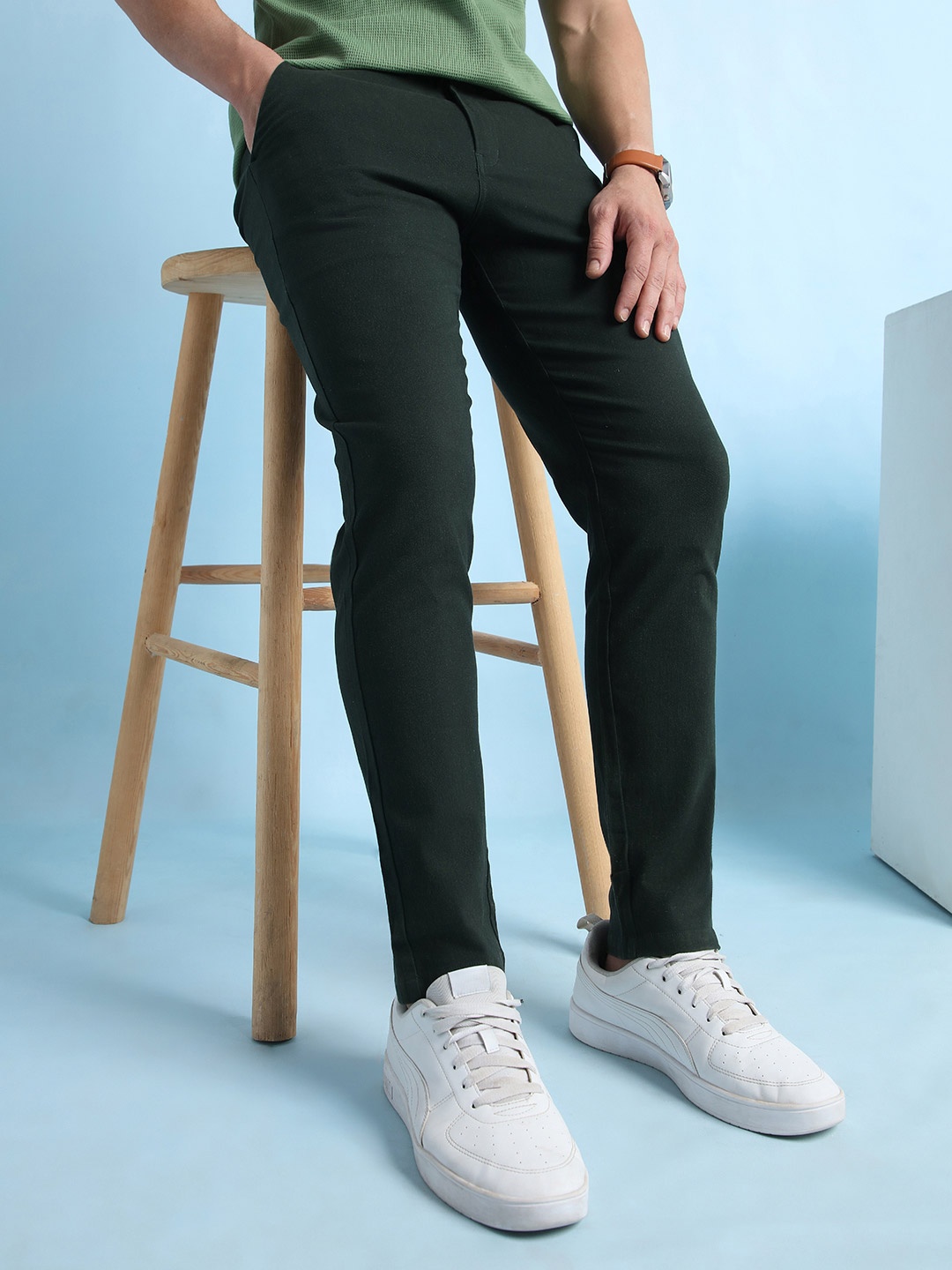 

Dennis Lingo Men Straight Fit Chinos Trousers, Olive