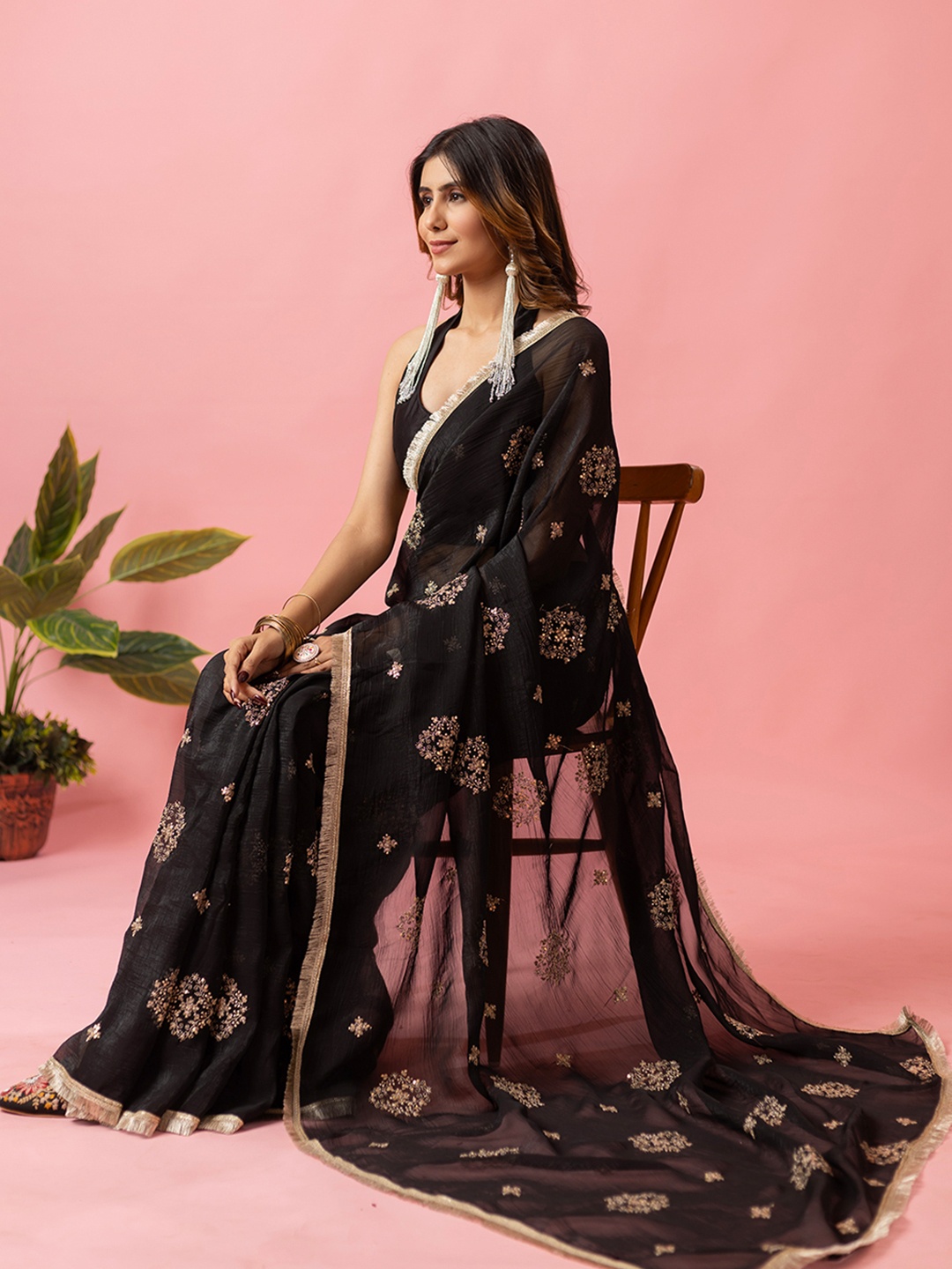 

BAPS Floral Pure Chiffon Saree, Black