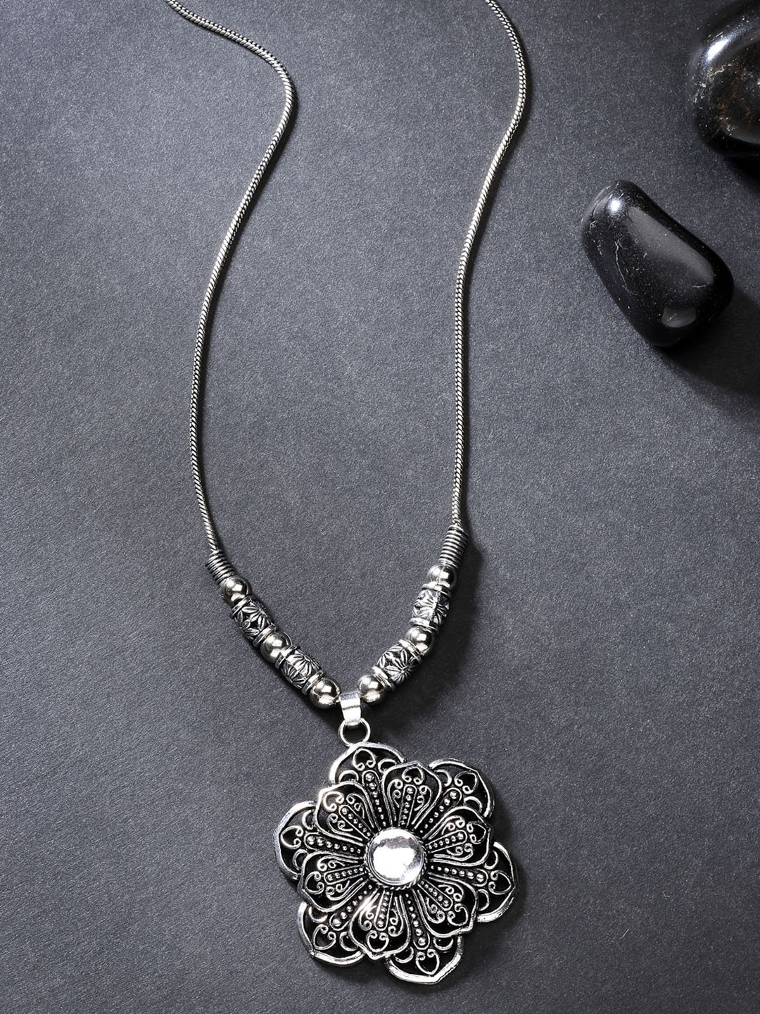 

Anouk Women Silver-Toned Floral Shape Pendant with Chain