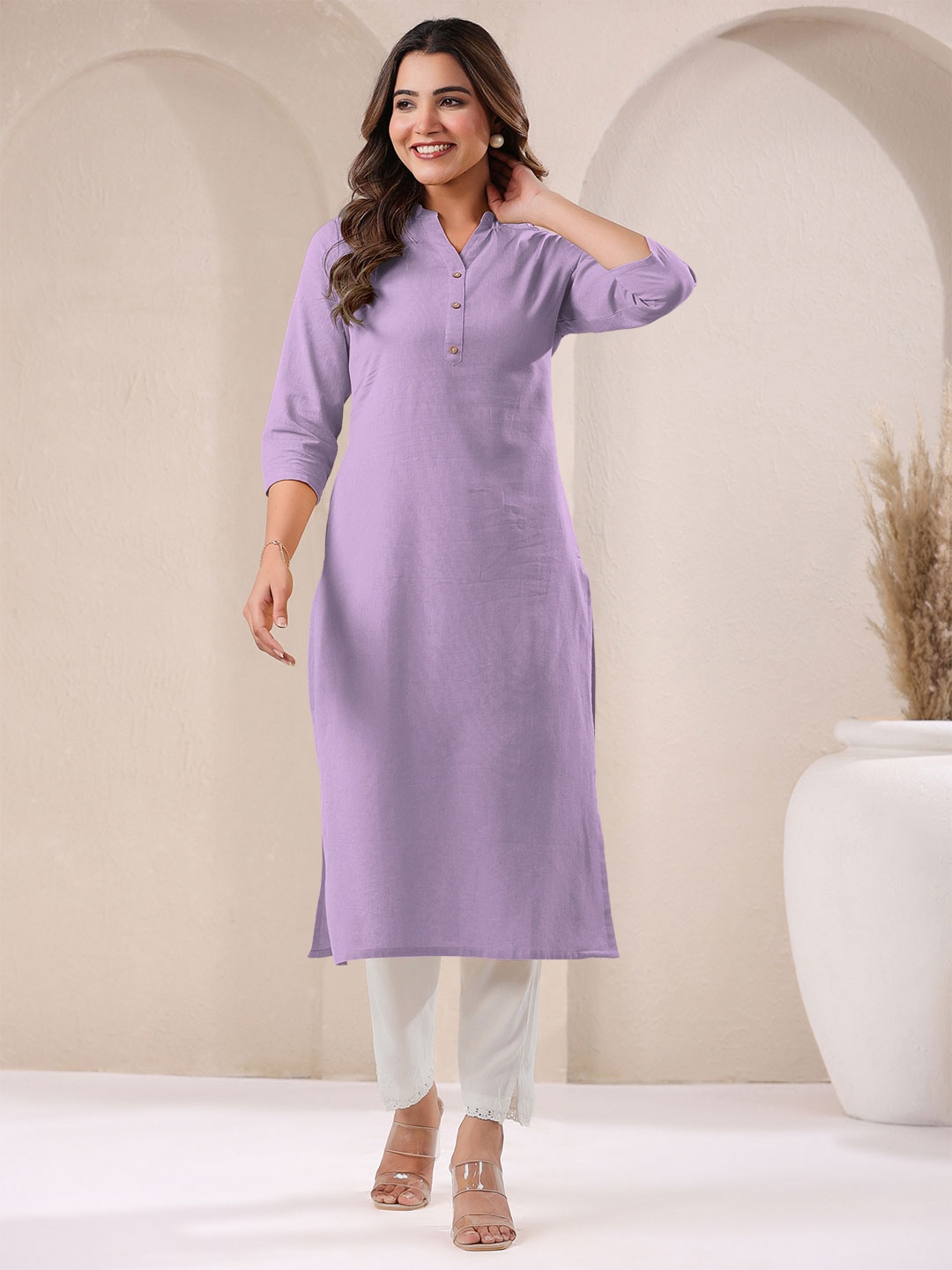 

Janasya Women Lavender Cotton Solid Straight Kurta