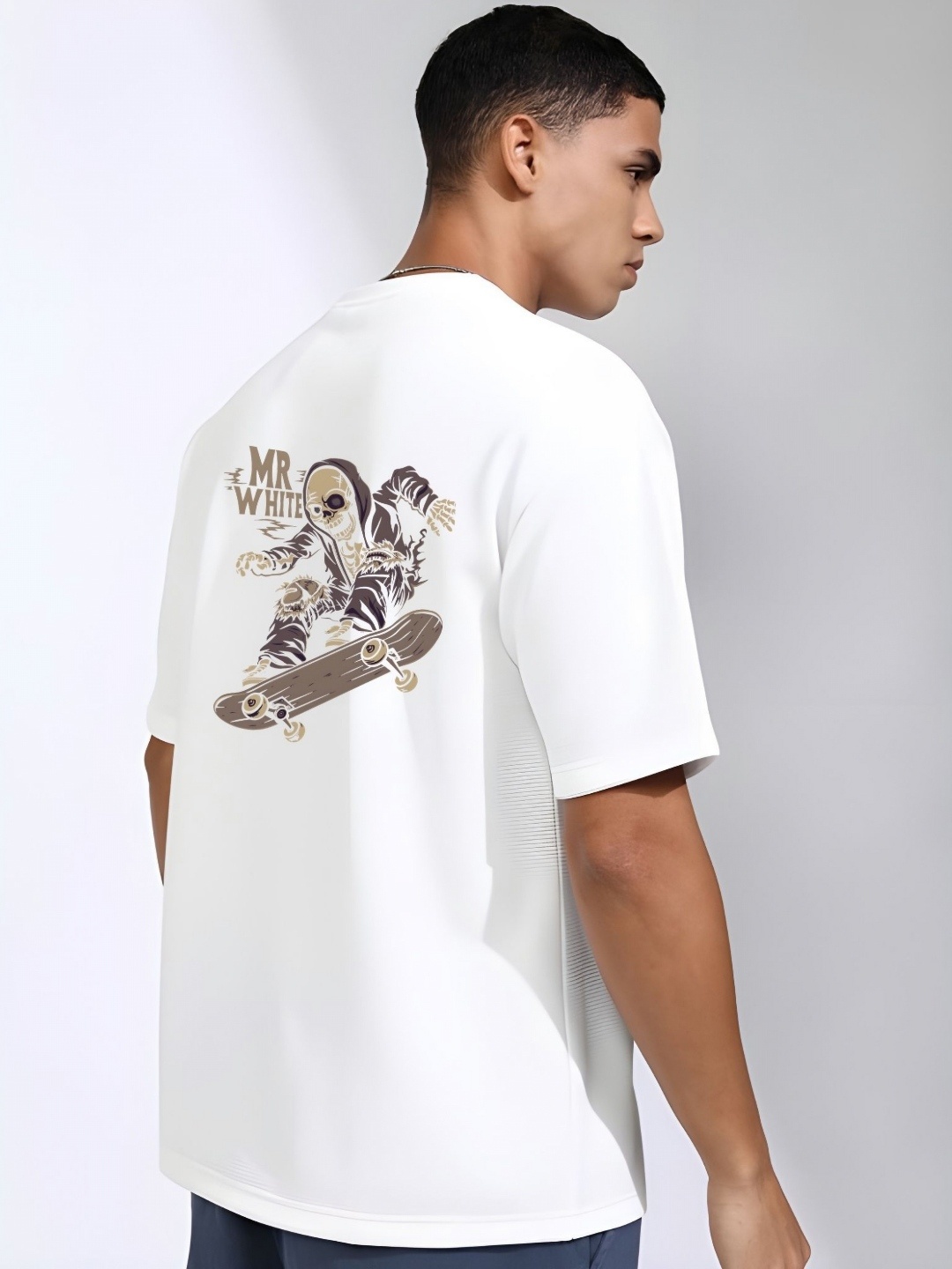 

THE BEETEL HOUSE Men Drop-Shoulder Sleeves T-shirt, White