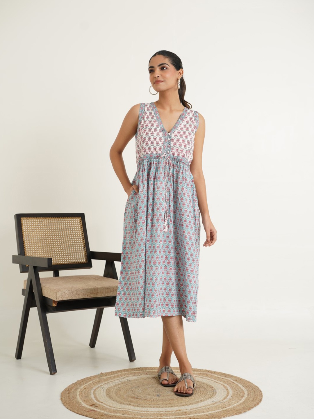 

GOODHAND Floral Print Peplum Midi Dress, Grey