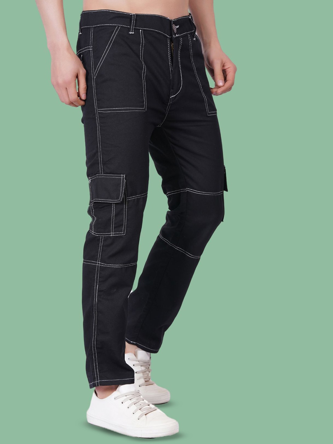 

LINARIA Men Classic Jogger Low Distress Jeans, Black