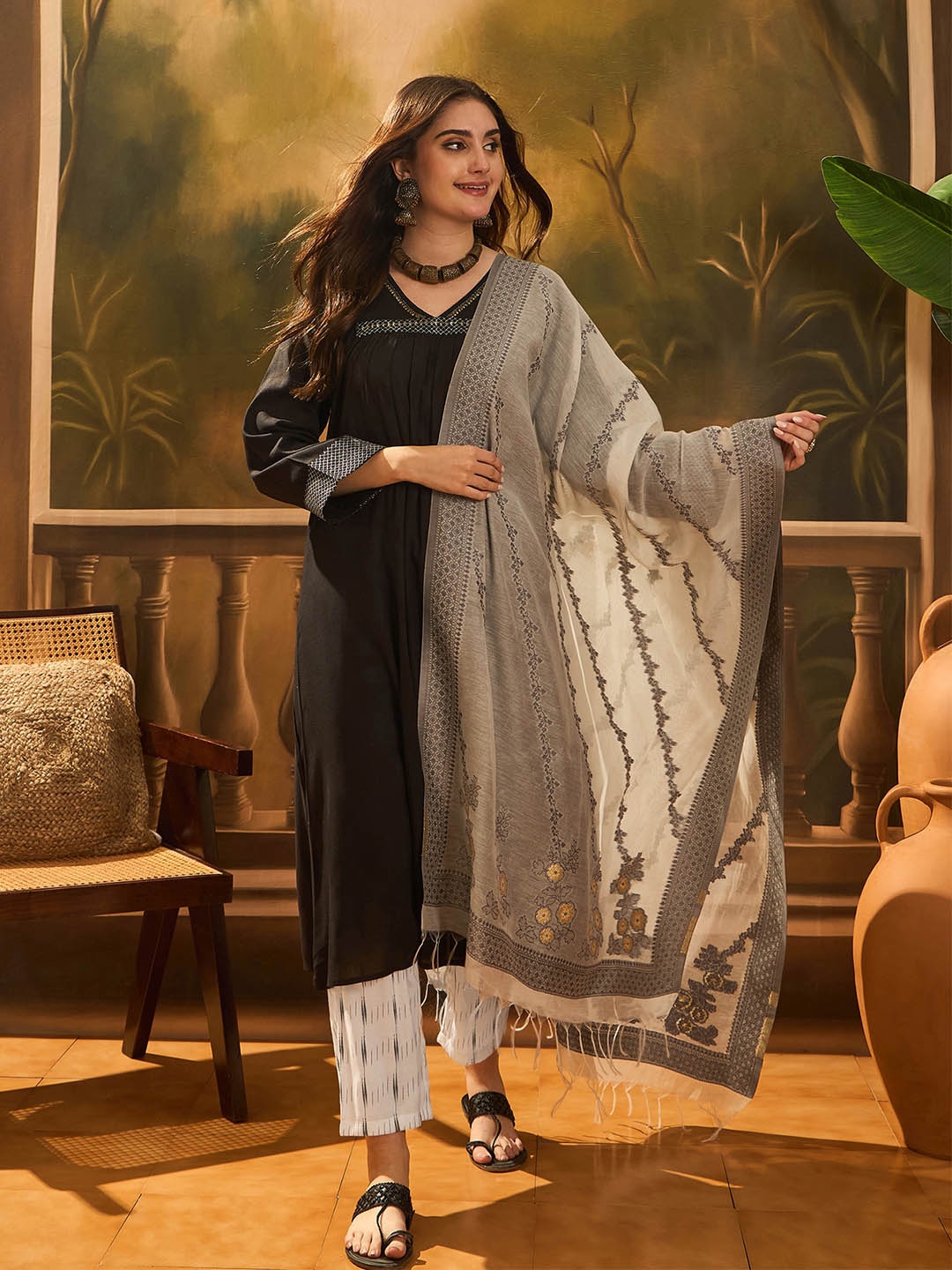 

Sangria Summer Embroidered Zari V-Neck Straight Kurta & Palazzo With Dupatta, Black