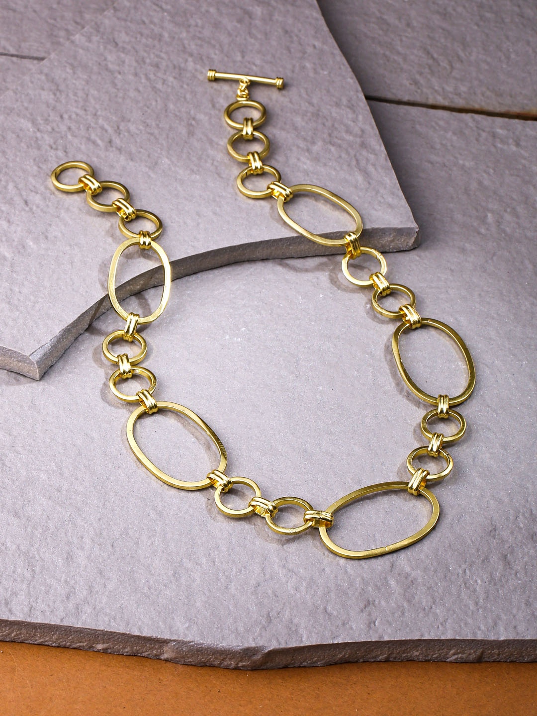 

DressBerry Gold Plated Minimal Oxidised Chain
