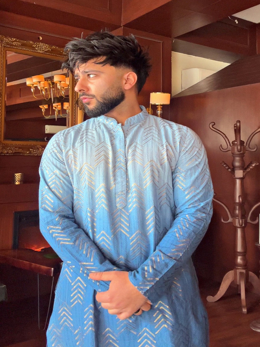 

KISAH Geometric Embroidered Straight Kurta, Blue