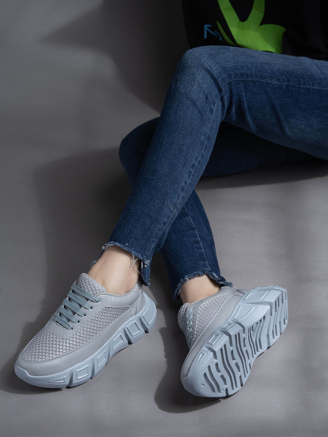 

The Roadster Lifestyle Co.Women Woven Design Comfortable Sneakers, Grey