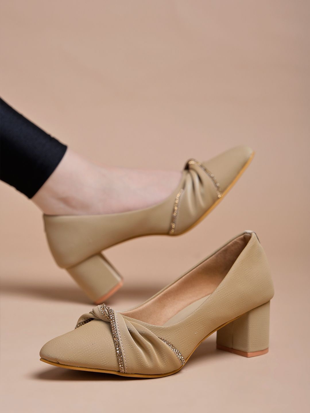 

Shoetopia Girls Round Toe Block Heel Pumps, Beige