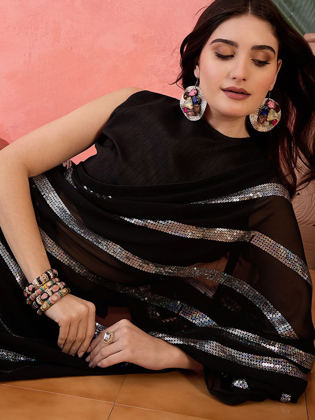 

Sangria Embellished Sequinned Saree, Black