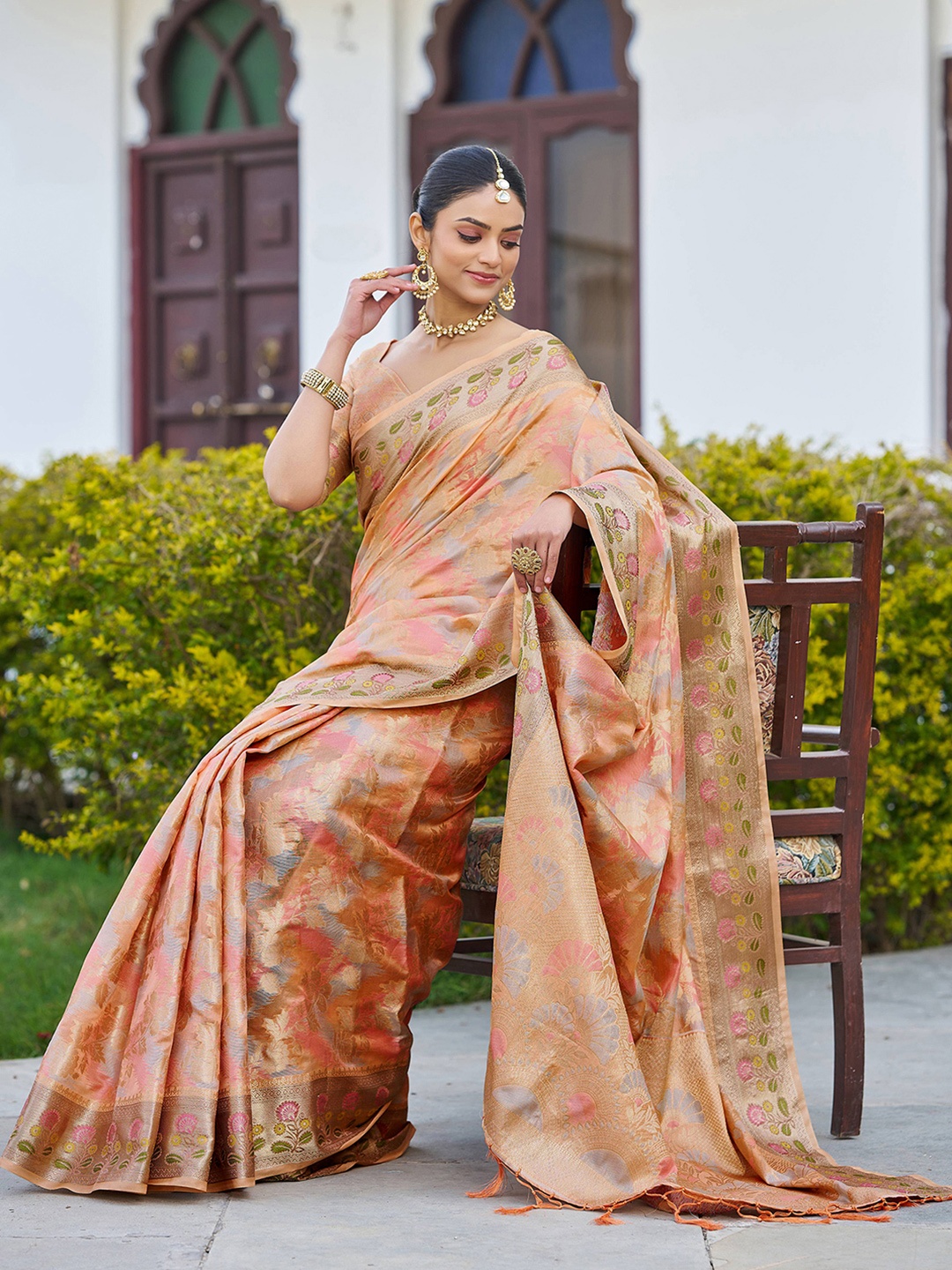 

Satrani Ethnic Motifs Zari Pure Silk Banarasi Saree, Orange