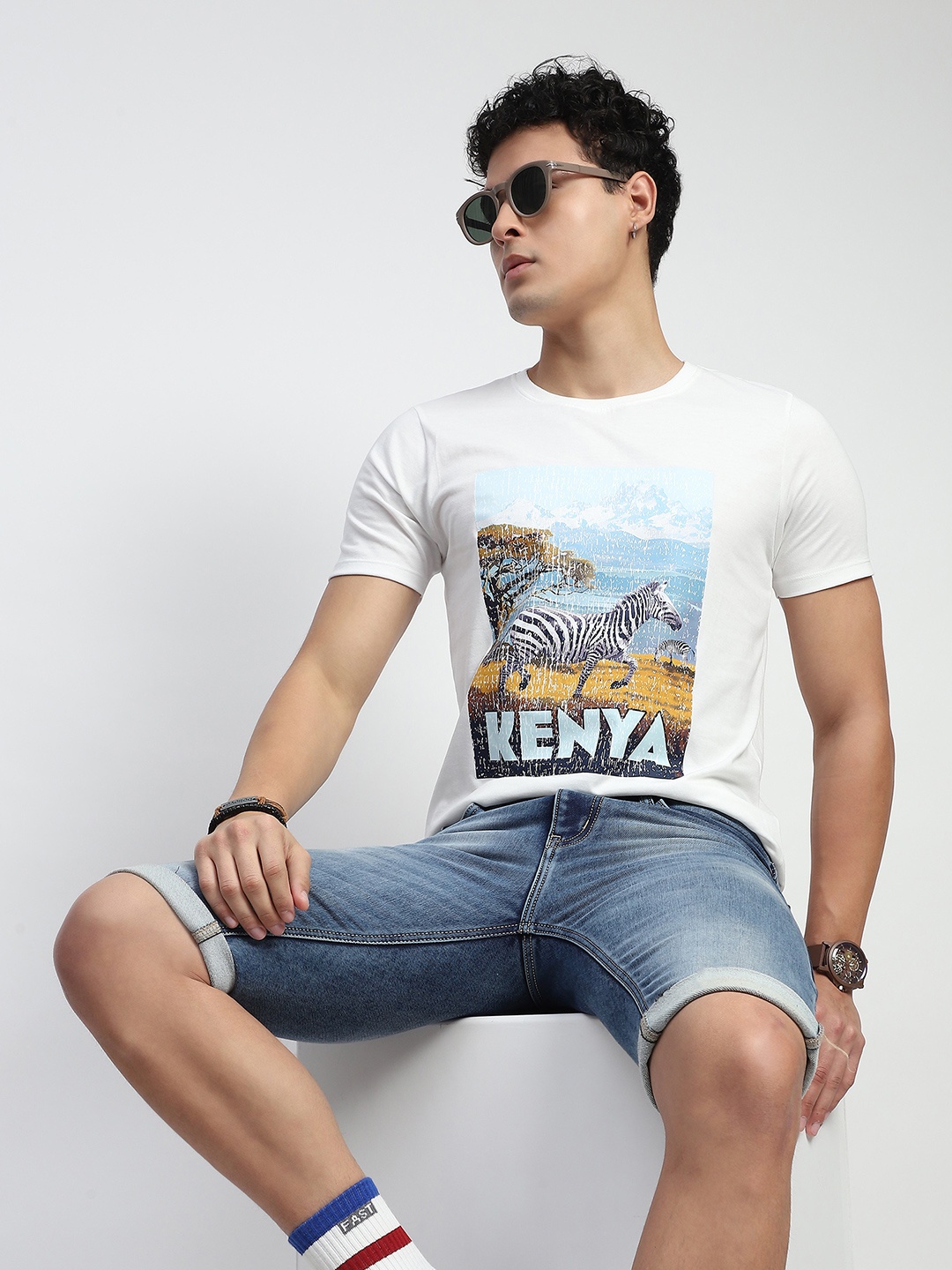 

Global Republic Men Printed Graphic Print T-shirt, White